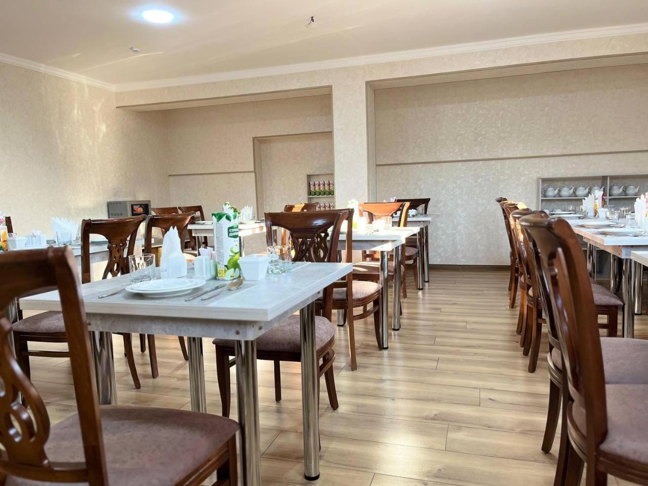 Aks Hotel Tashkent Exterior photo